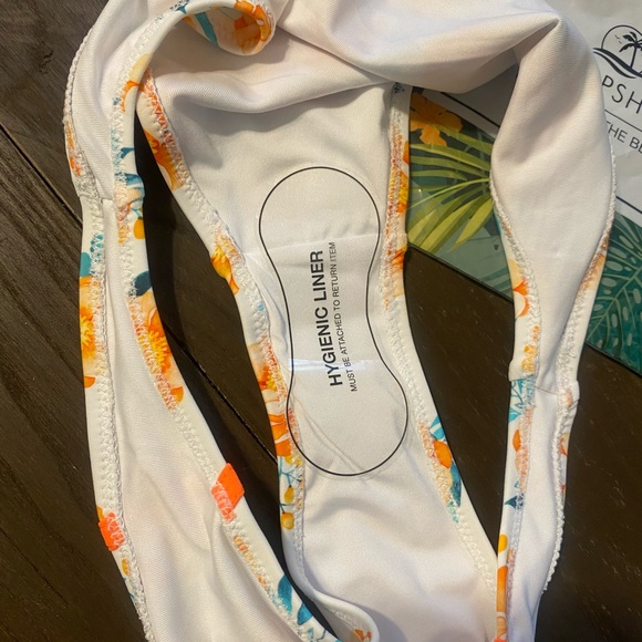 Bikini bottoms - Picture 2 of 2